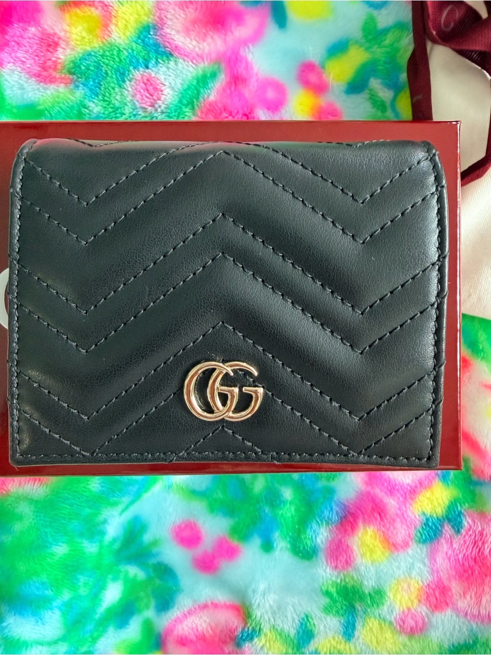 Gucci Marmont Black Card Case Wallet in Black. Like new